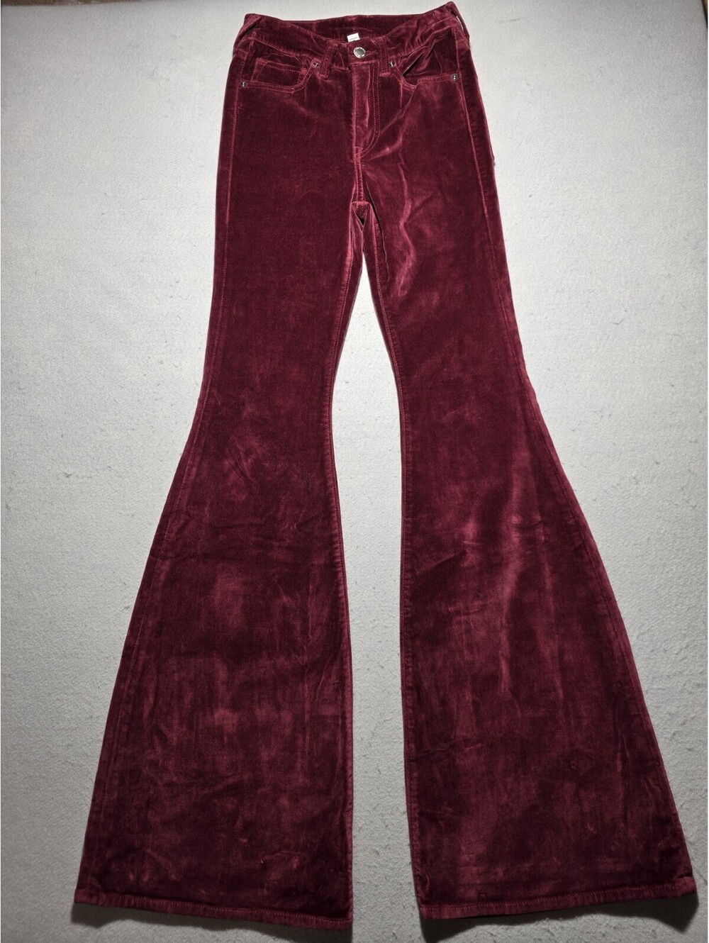 True Religion Women's Burgundy Velvet Bell Bottom Flare Pants Size 27 W Maroon